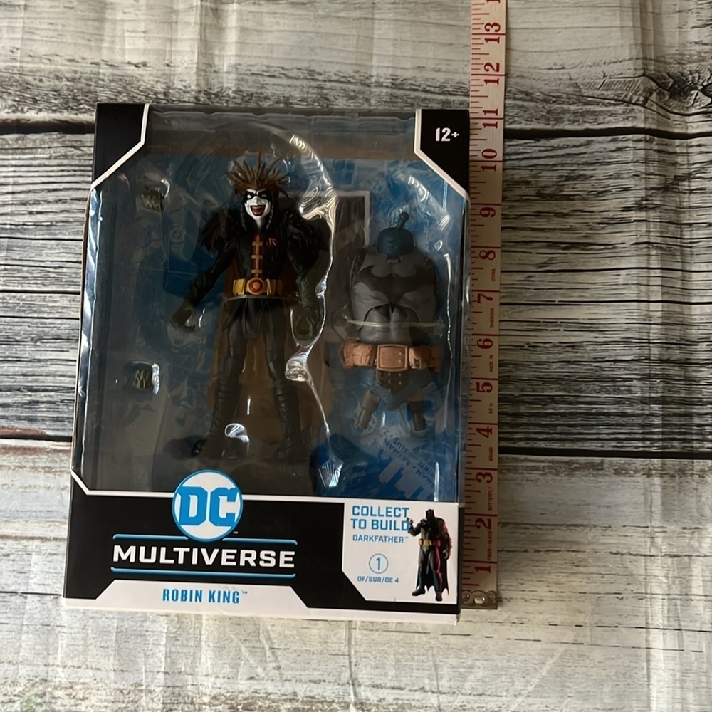 DC Multiverse Robin King Action Figure - Picture 7 of 7